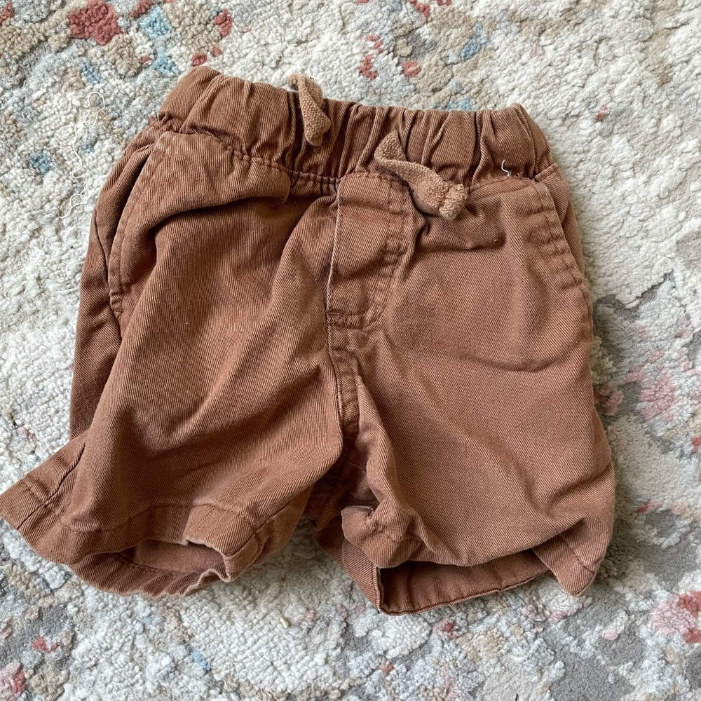 Ben Sherman 18M Rust-Colored Shorts